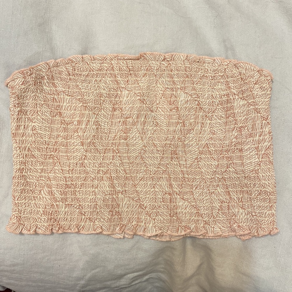 Cotton Candy LA | white and mauve pattern tube top with small ruffle detail